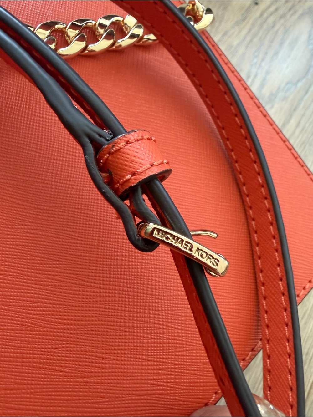 Michael Kors Genuine | Brand New| Saffiano Leather Cossbody bag | Coral Orange 🧡 - Picture 5 of 14